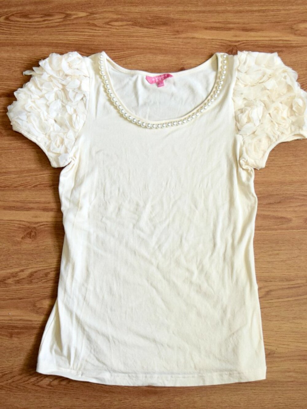 Beige Flora Princess T Shirt - a. YiLian 阿依莲 Lolita Style